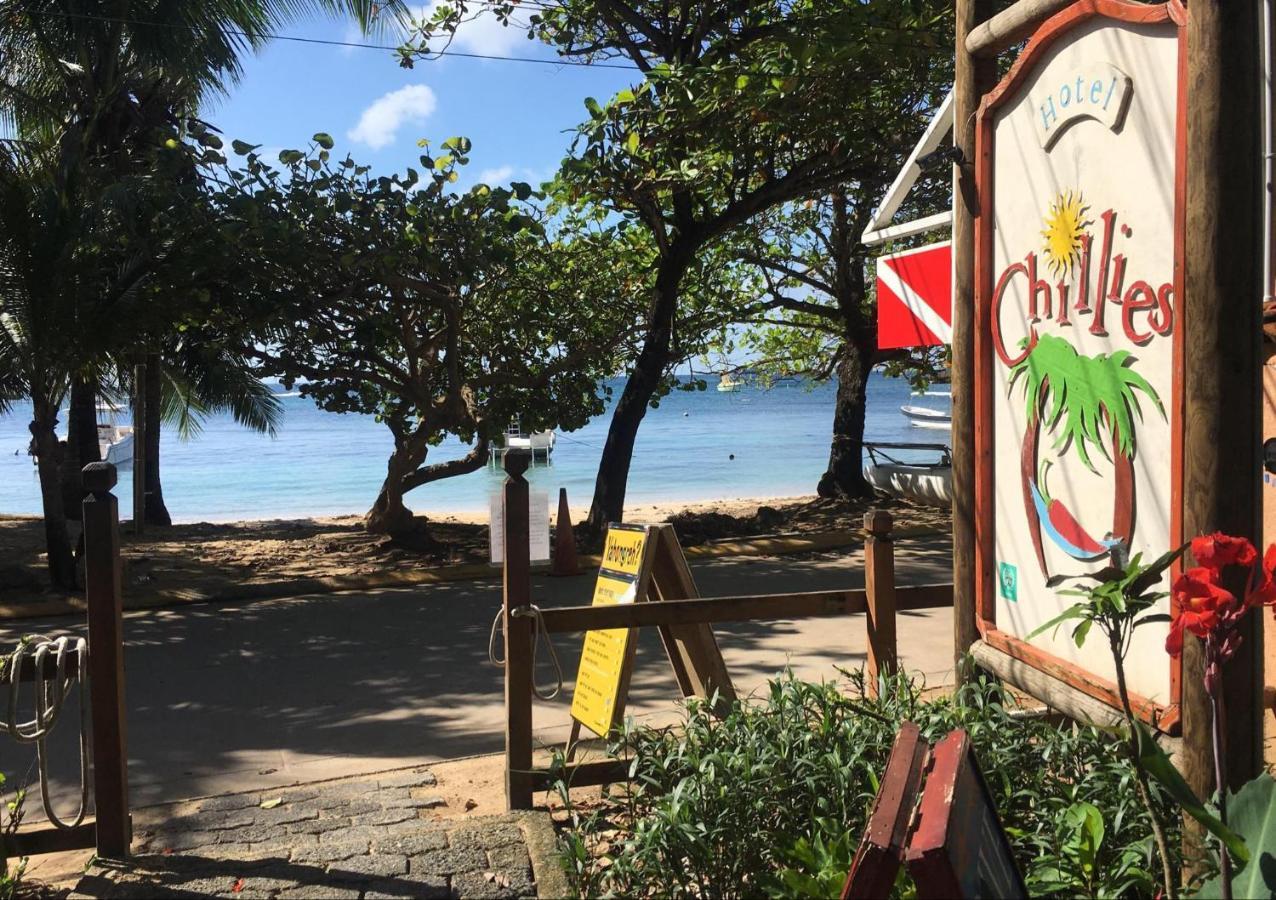 Hotel Chillies And Native Sons Diving West End Exterior foto